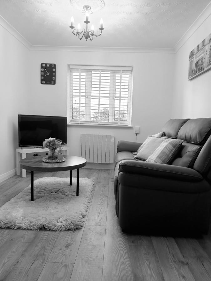 Luxury 1 Bed Close To Town Centre With Free Parking Southend-on-Sea Dış mekan fotoğraf