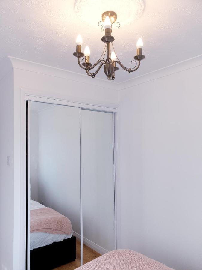 Luxury 1 Bed Close To Town Centre With Free Parking Southend-on-Sea Dış mekan fotoğraf