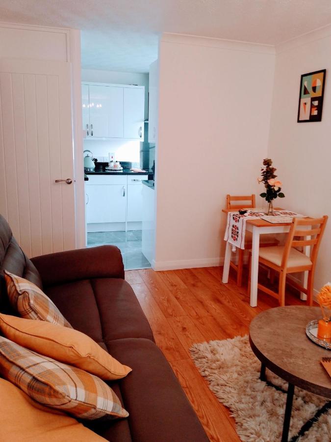 Luxury 1 Bed Close To Town Centre With Free Parking Southend-on-Sea Dış mekan fotoğraf