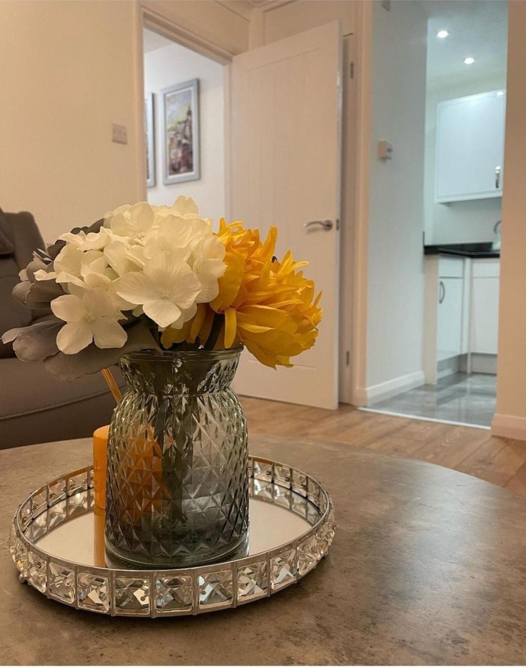 Luxury 1 Bed Close To Town Centre With Free Parking Southend-on-Sea Dış mekan fotoğraf